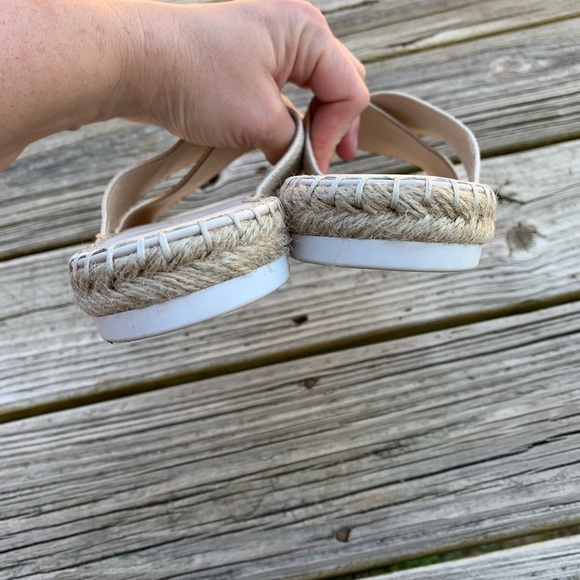Nine West slip on sandal - Picture 7 of 8